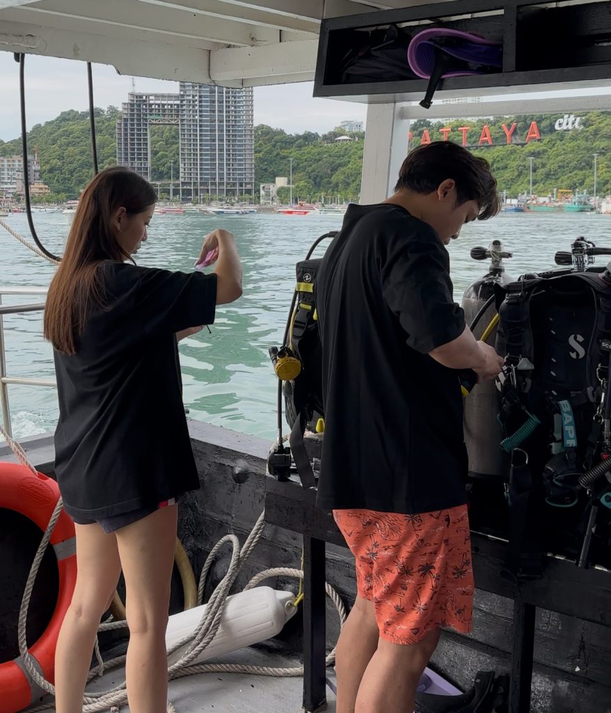 Assembling Scuba gear